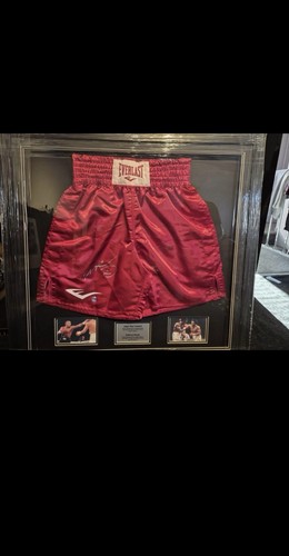 Sugar ray leonard signed - sugar,