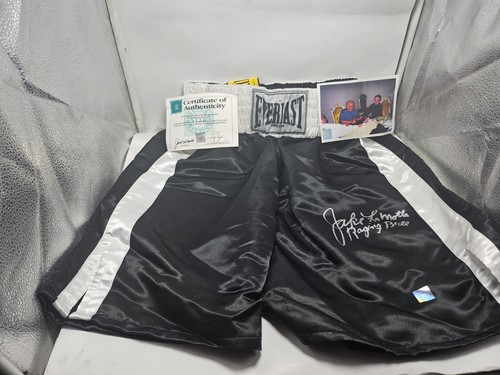 Everlast boxing shorts signed - boxing,